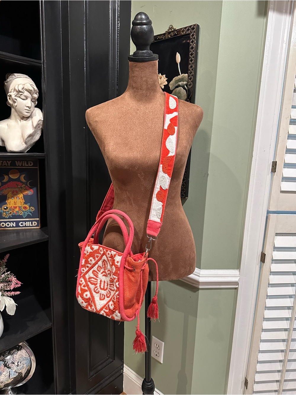 America & Beyond Embroidered & Beaded Crossbody Bag – Boho Statement